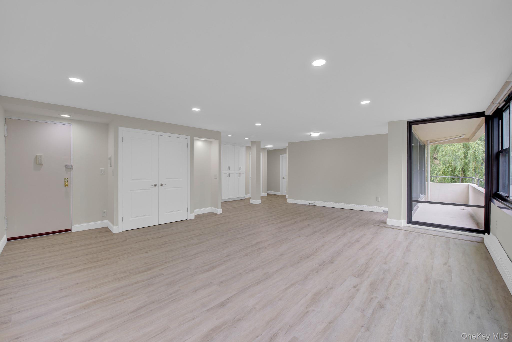 166-10 Powells Cove Boulevard Unit 2C, Whitestone NY 11357