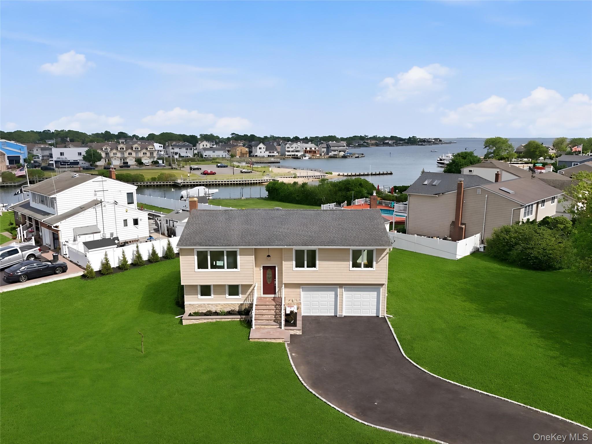 89 Ocean Avenue Unit A, Massapequa NY 11758