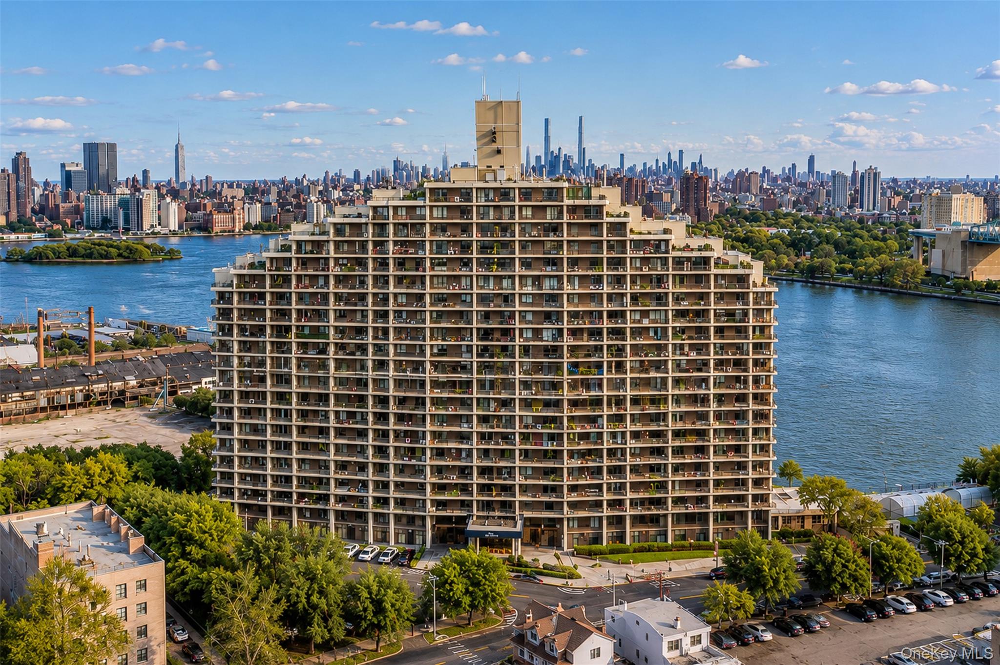25-40 Shore Boulevard Unit 15Q, Astoria NY 11102