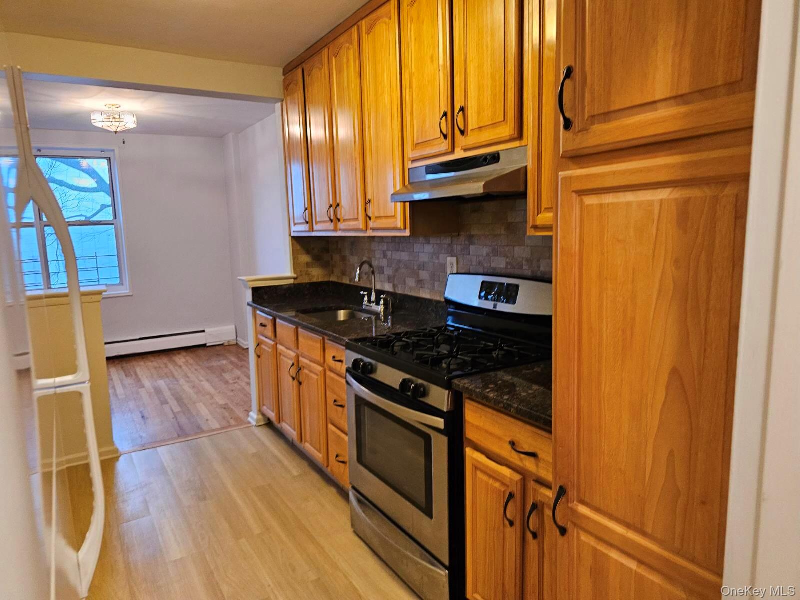 151-05 Cross Island Parkway Unit 3E, Whitestone NY 11357