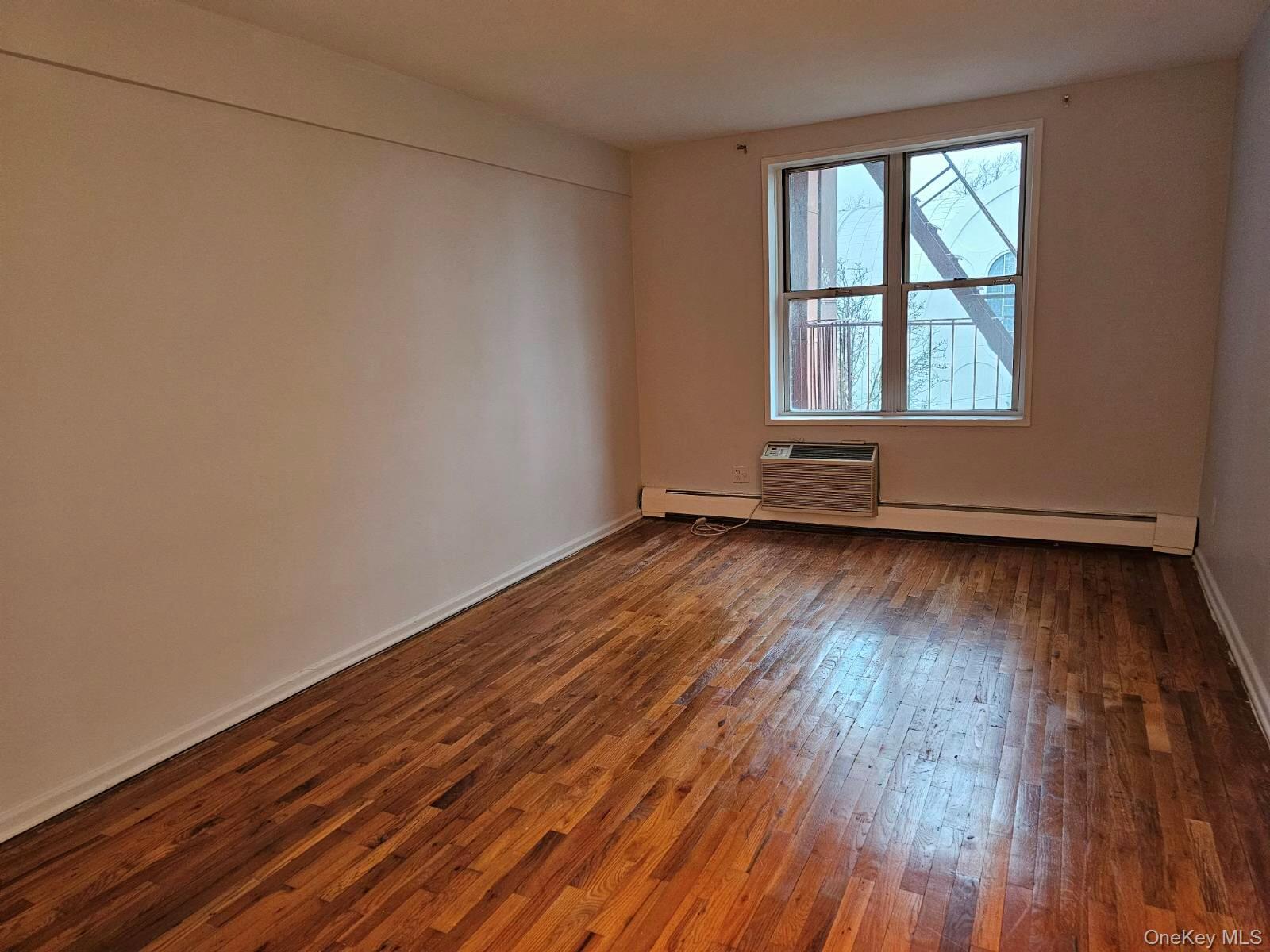 151-05 Cross Island Parkway Unit 3E, Whitestone NY 11357