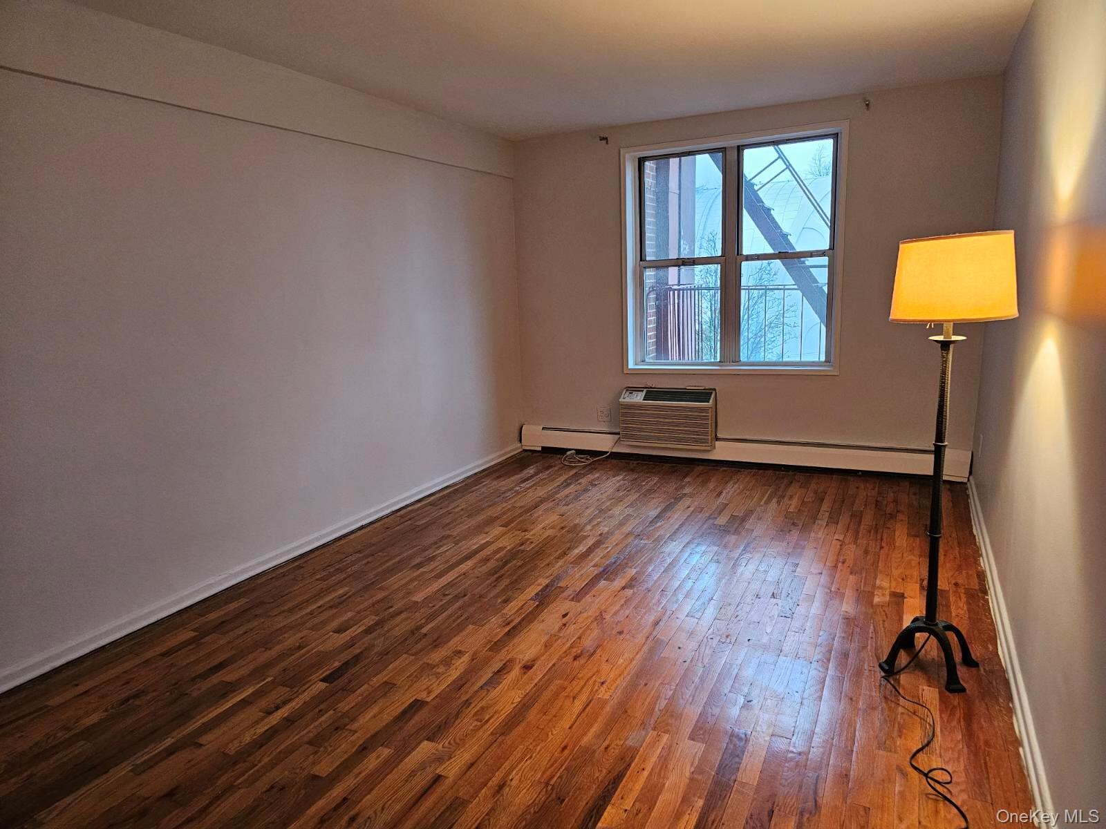 151-05 Cross Island Parkway Unit 3E, Whitestone NY 11357