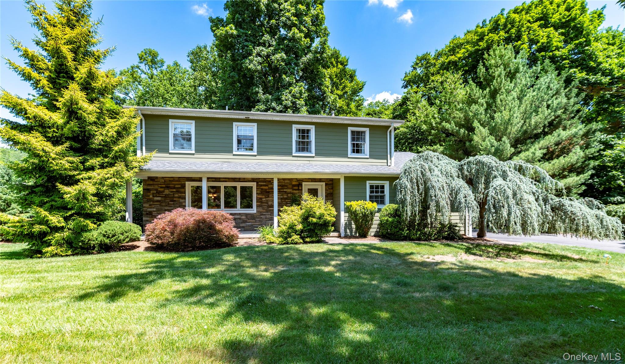 12 Sickletown Road, Pearl River NY 10965