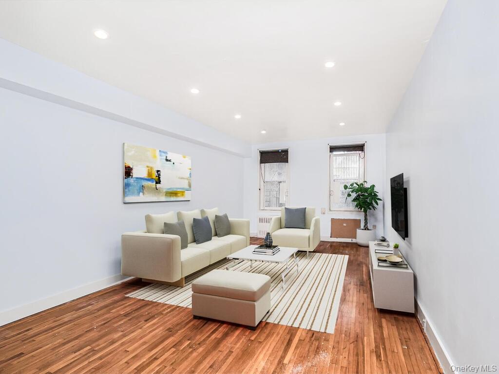 6535 Broadway Unit 2E, Bronx NY 10471