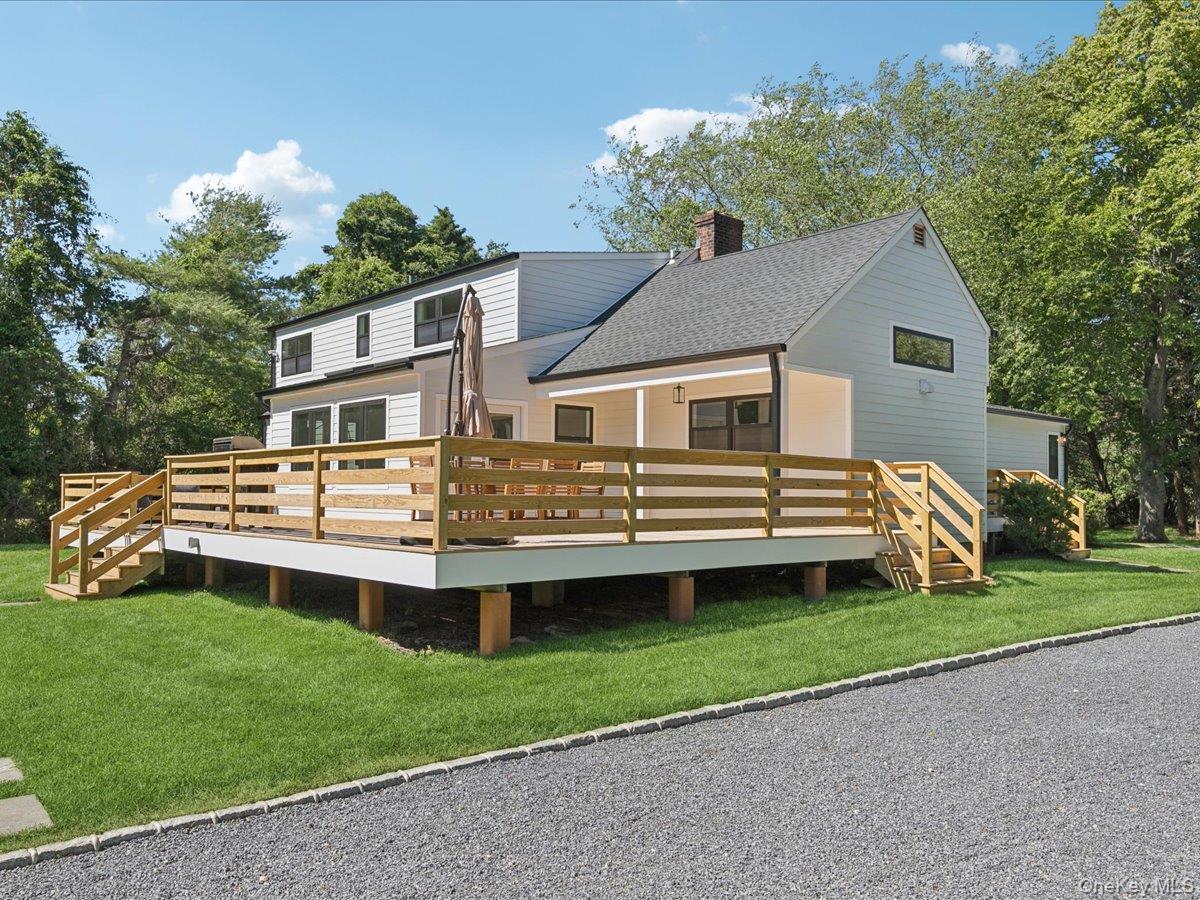 1579 N Sea Road, Southampton NY 11968