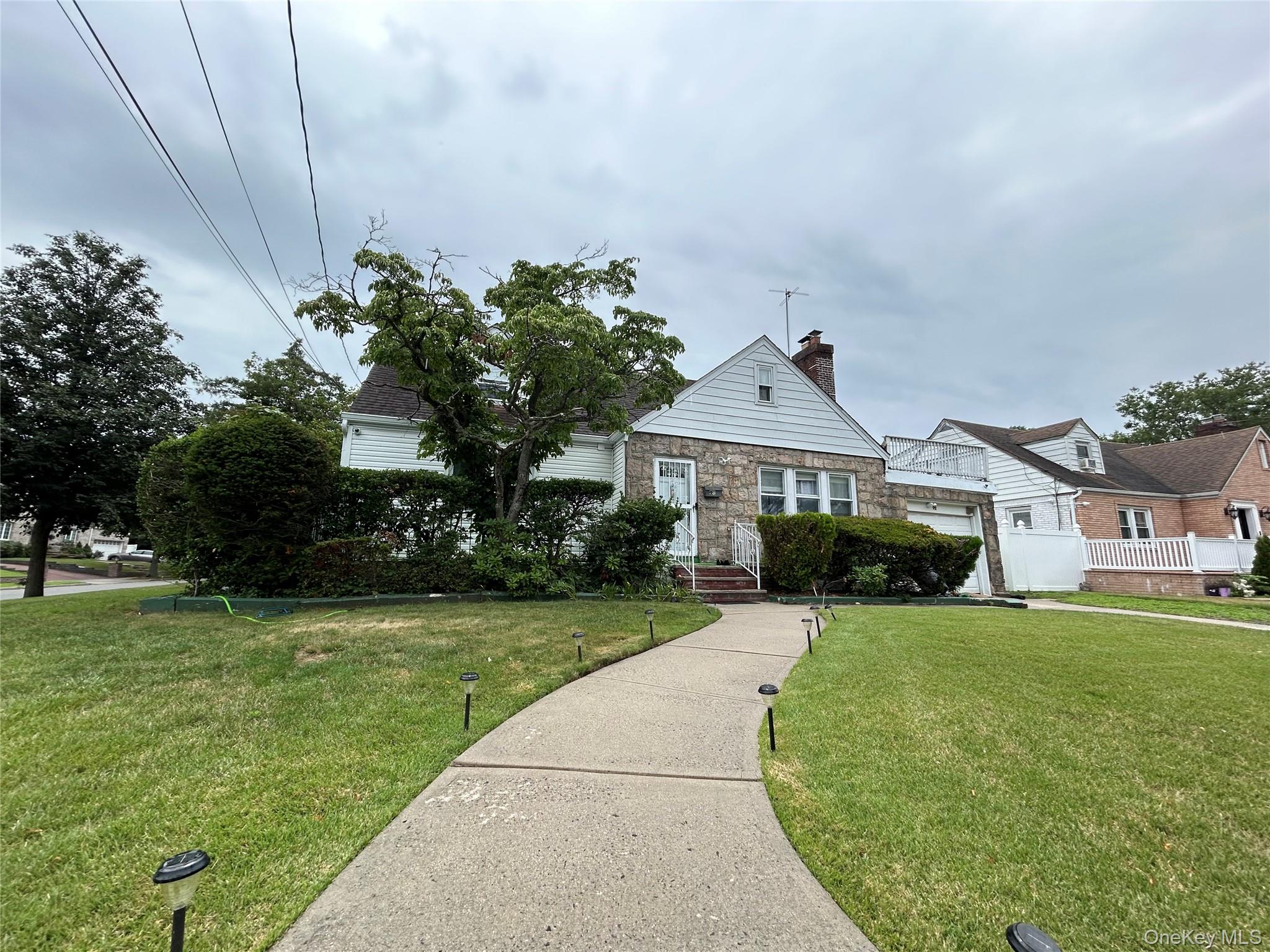92 Melvin Avenue, West Hempstead NY 11552