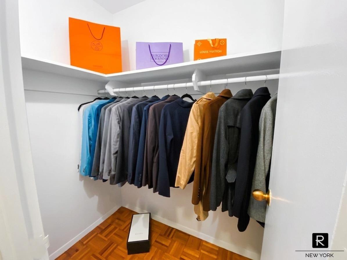 350 West 50th Street Unit 9-G, Manhattan NY 10019