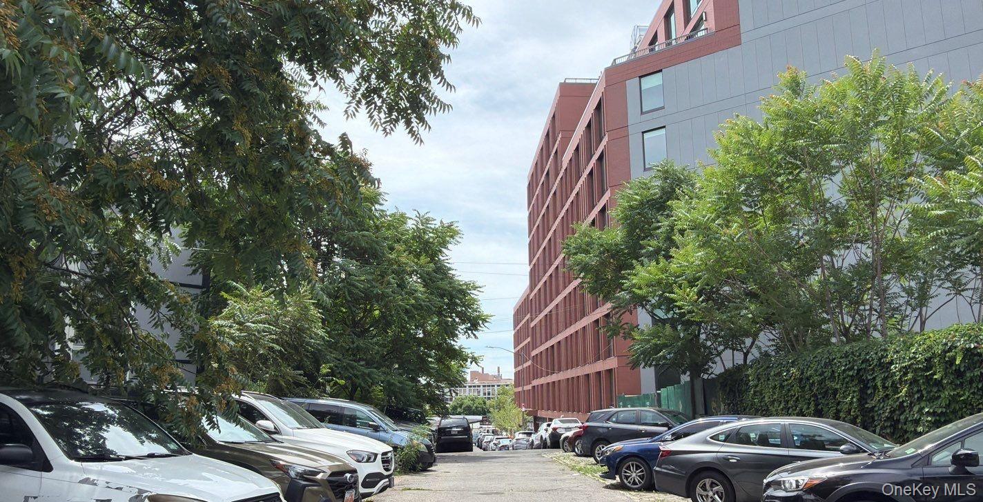 72 Clove Road Unit 76-2, Brooklyn NY 11225