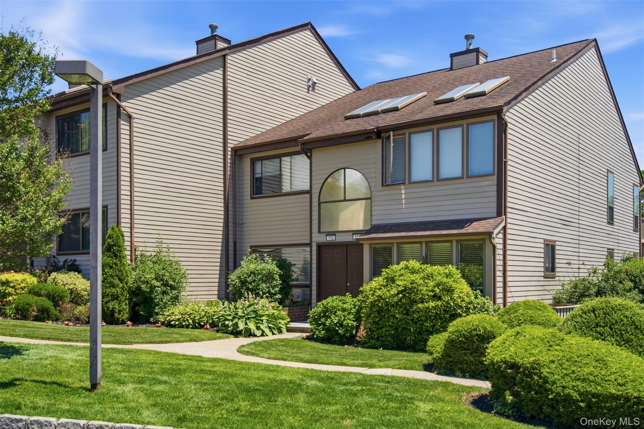112 The Glen Unit 112, Glen Head NY 11545
