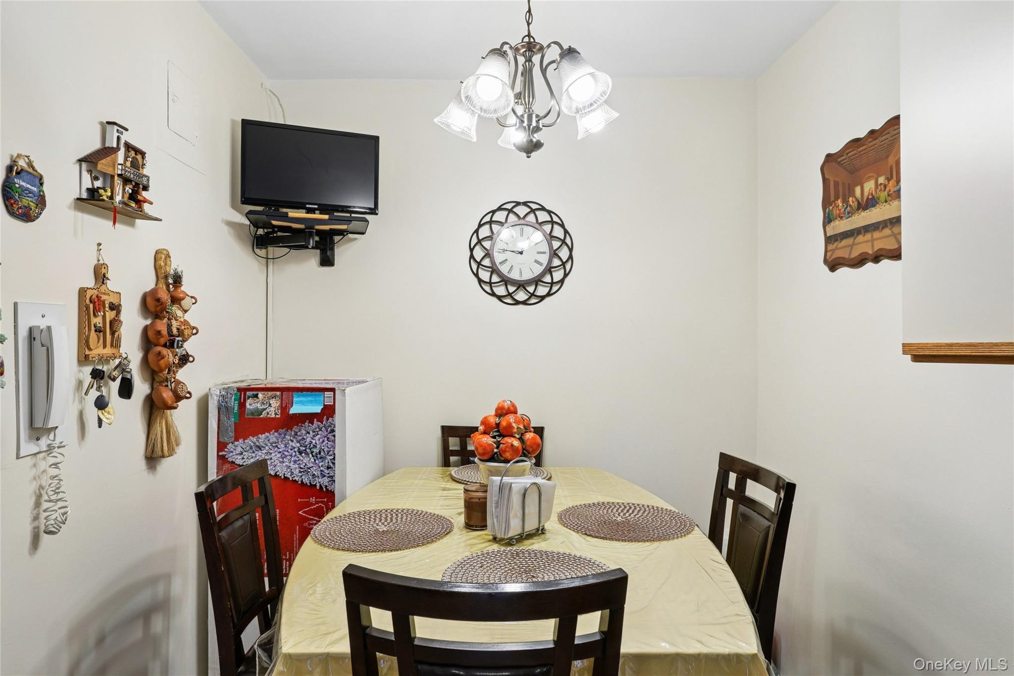 3305 90 Street Unit 2D, Jackson Heights NY 11372