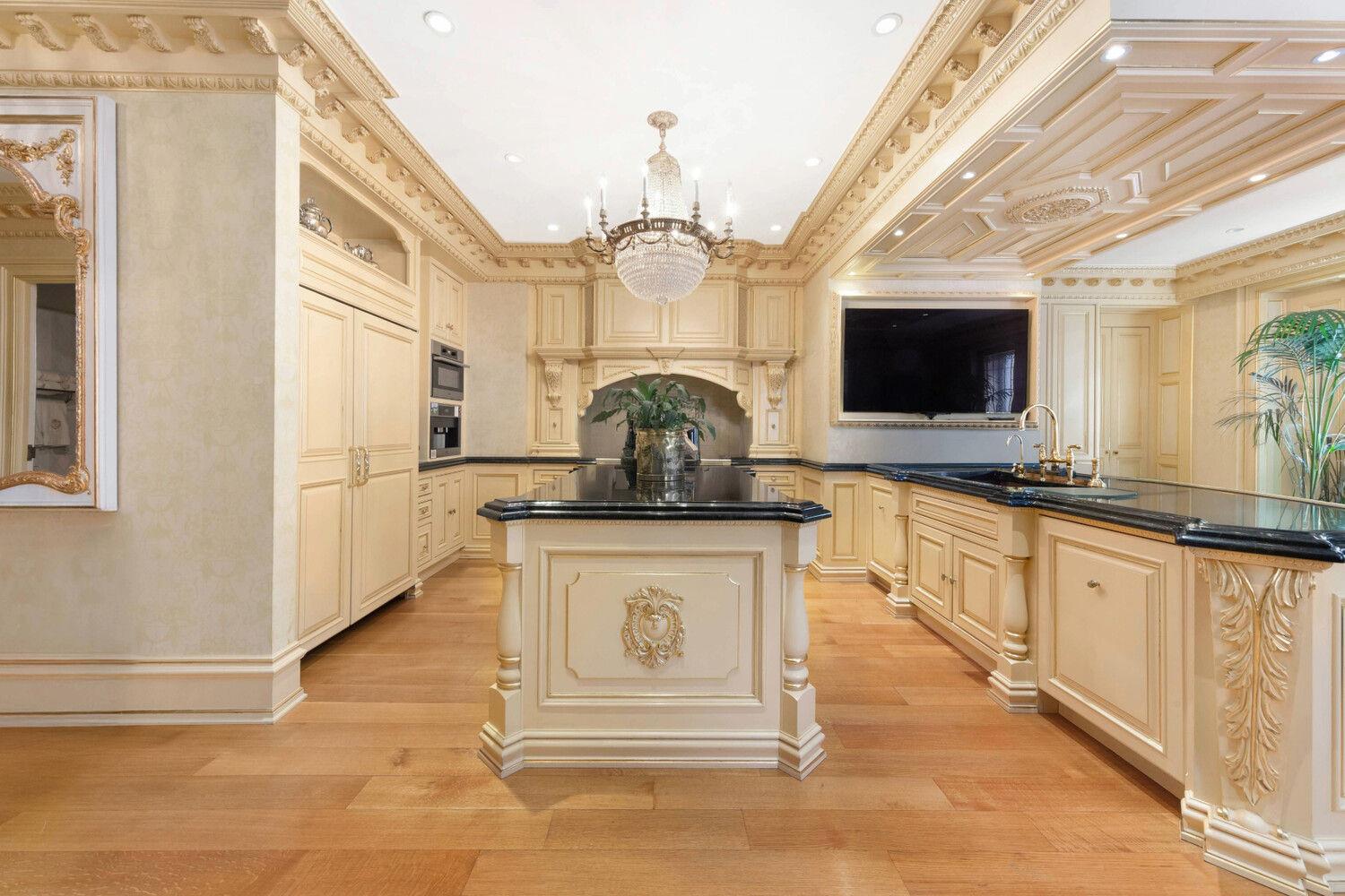 1 CENTRAL Park S Unit 1701/2/4/6, Manhattan NY 10019