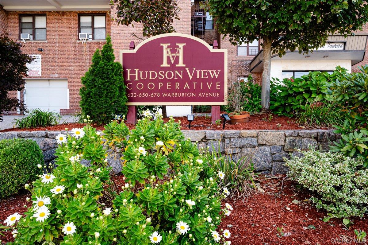 678 Warburton Avenue Unit 7I-7J, Yonkers NY 10701