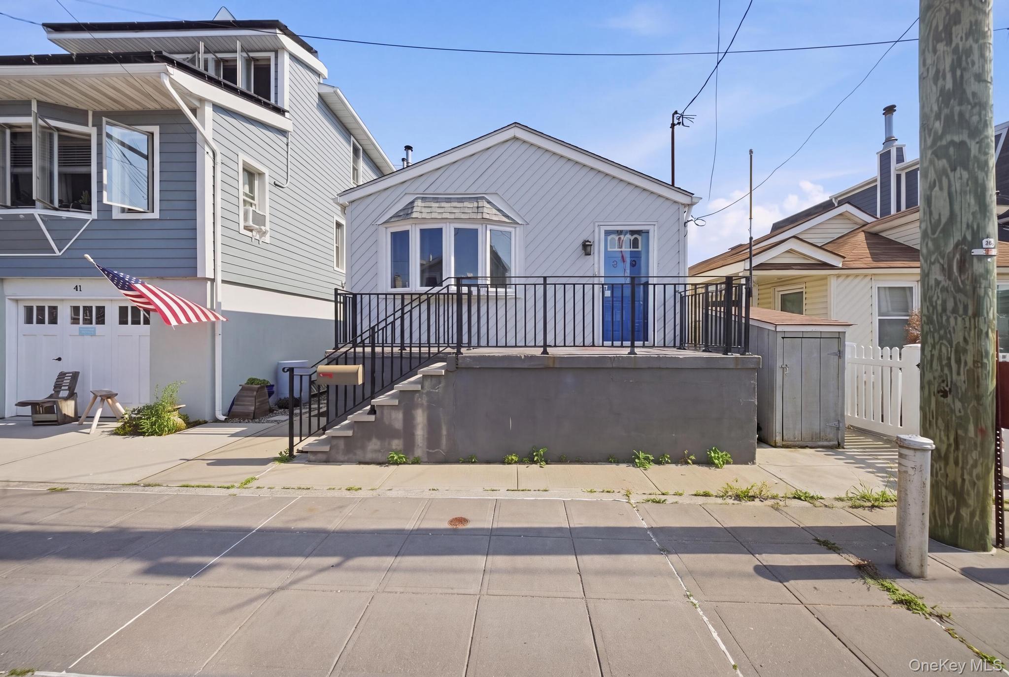 39 W 11th Road, Broad Channel NY 11693
