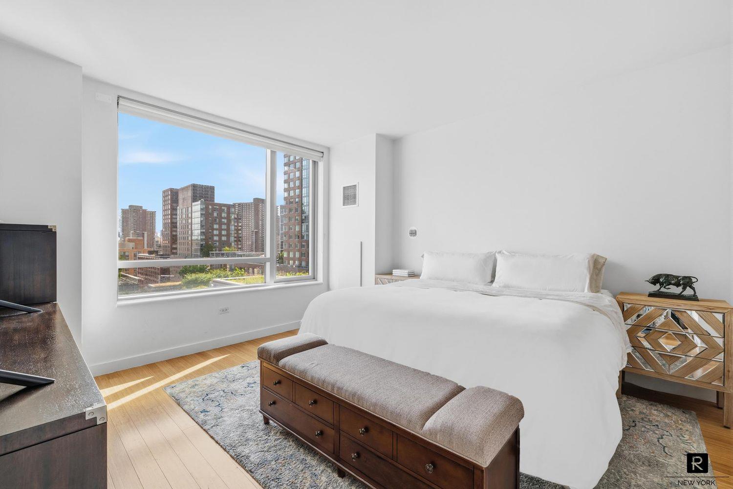 2 River Terrace Unit 17-F, Manhattan NY 10282