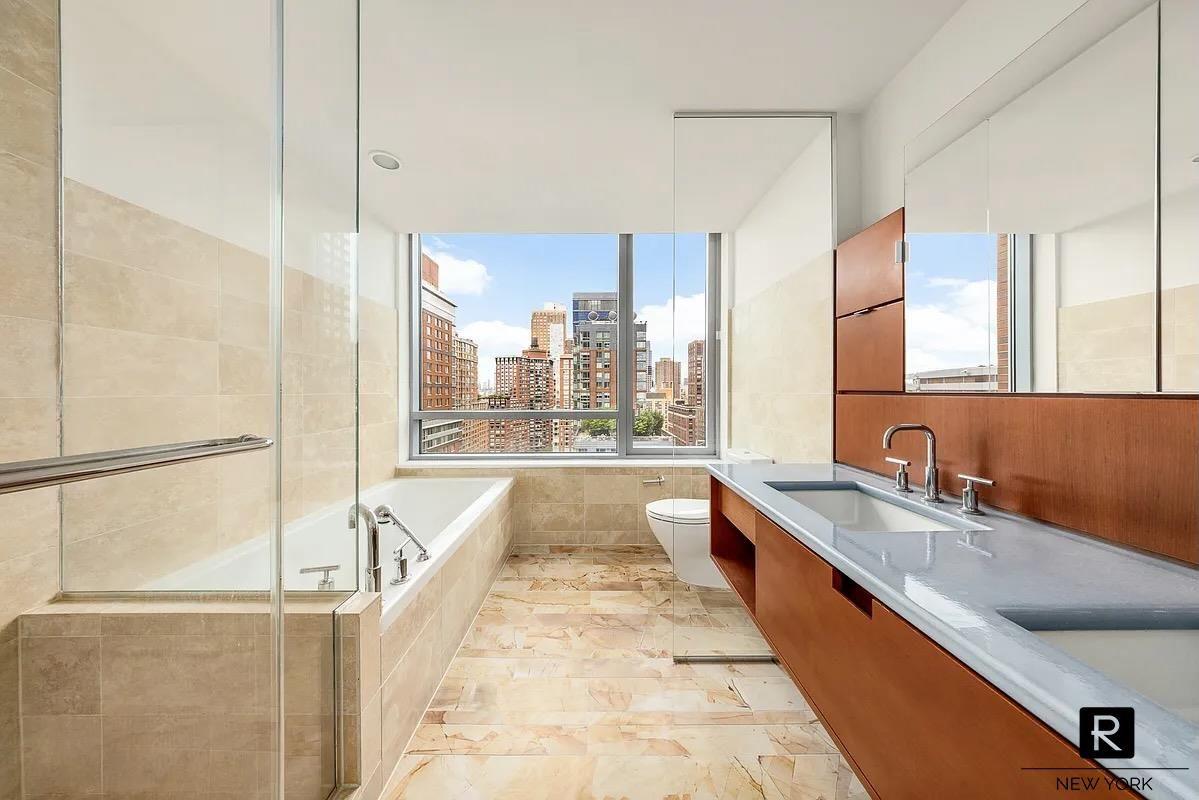 2 River Terrace Unit 17-F, Manhattan NY 10282