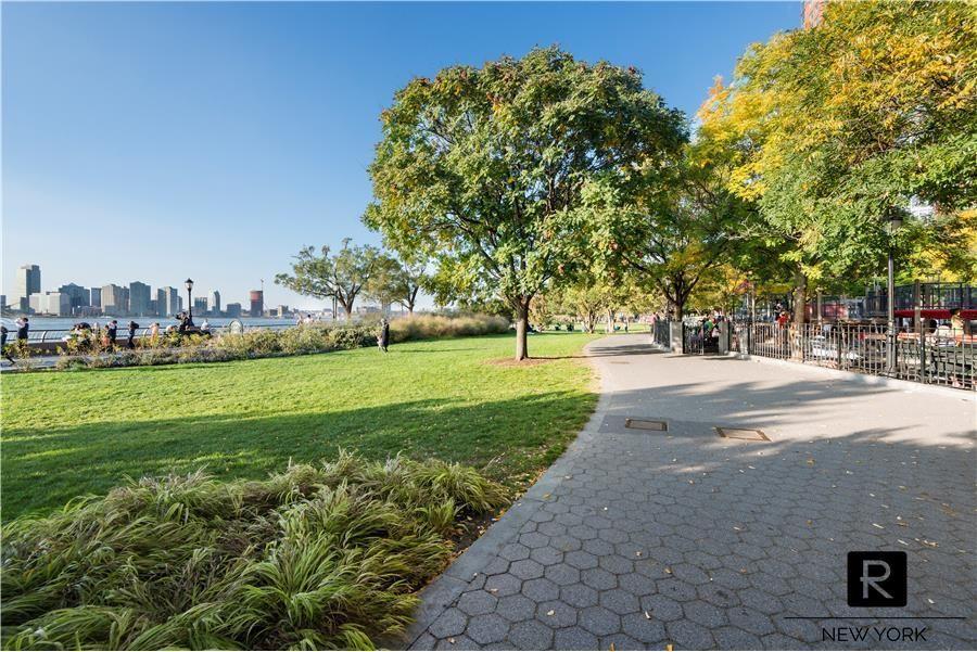 2 River Terrace Unit 17-F, Manhattan NY 10282