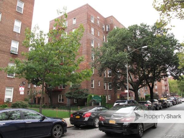 64-35 Yellowstone Boulevard Unit 5N, Forest Hills NY 11375