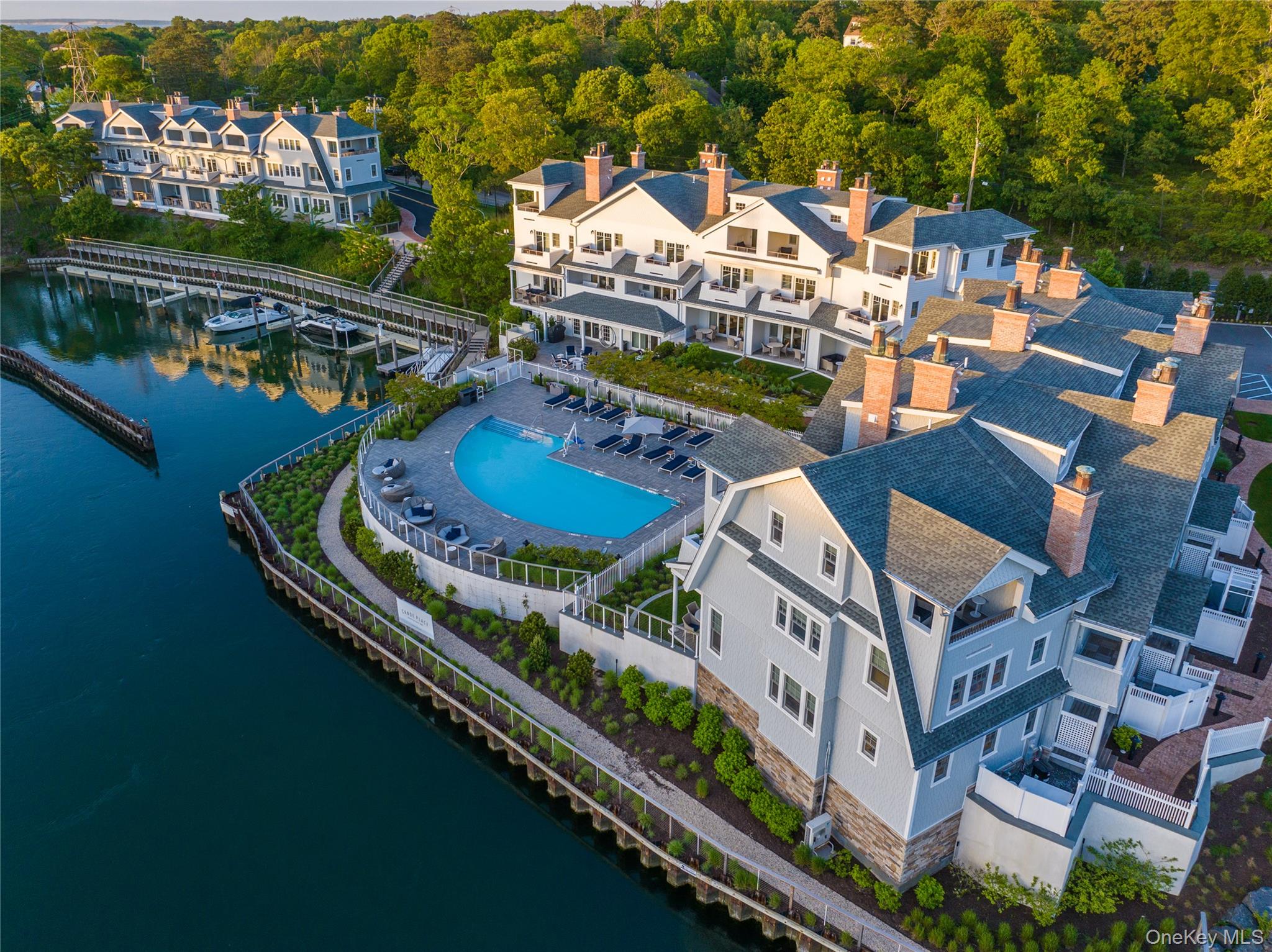 57 Old Boathouse Lane S, Hampton Bays NY 11946