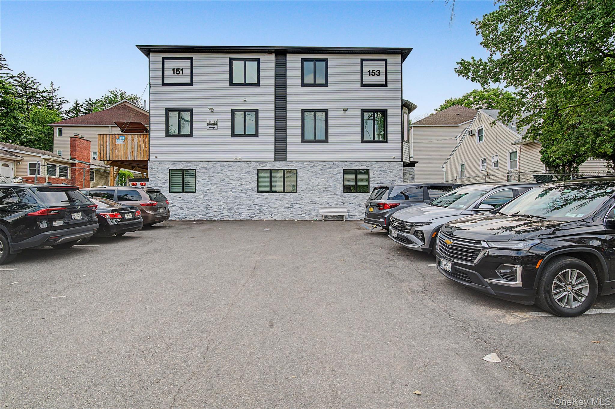 151 Blauvelt Unit 214, Monsey NY 10952
