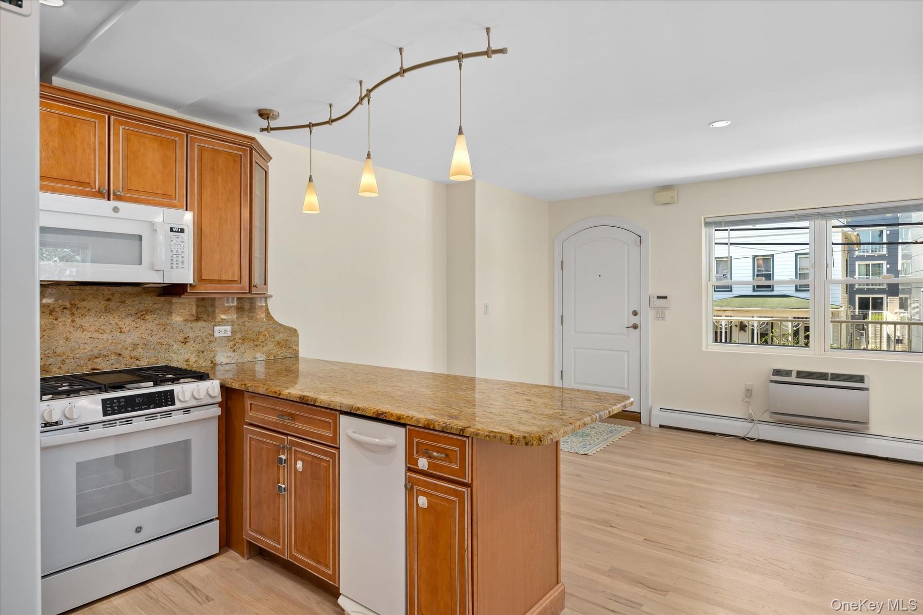 188 Beach 101st Street Unit 1B, Rockaway Park NY 11694