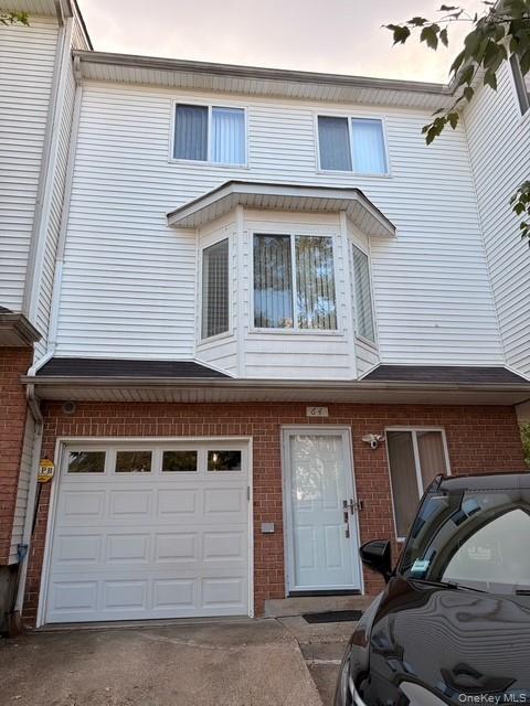 64 Amanda Court, Staten Island NY 10312