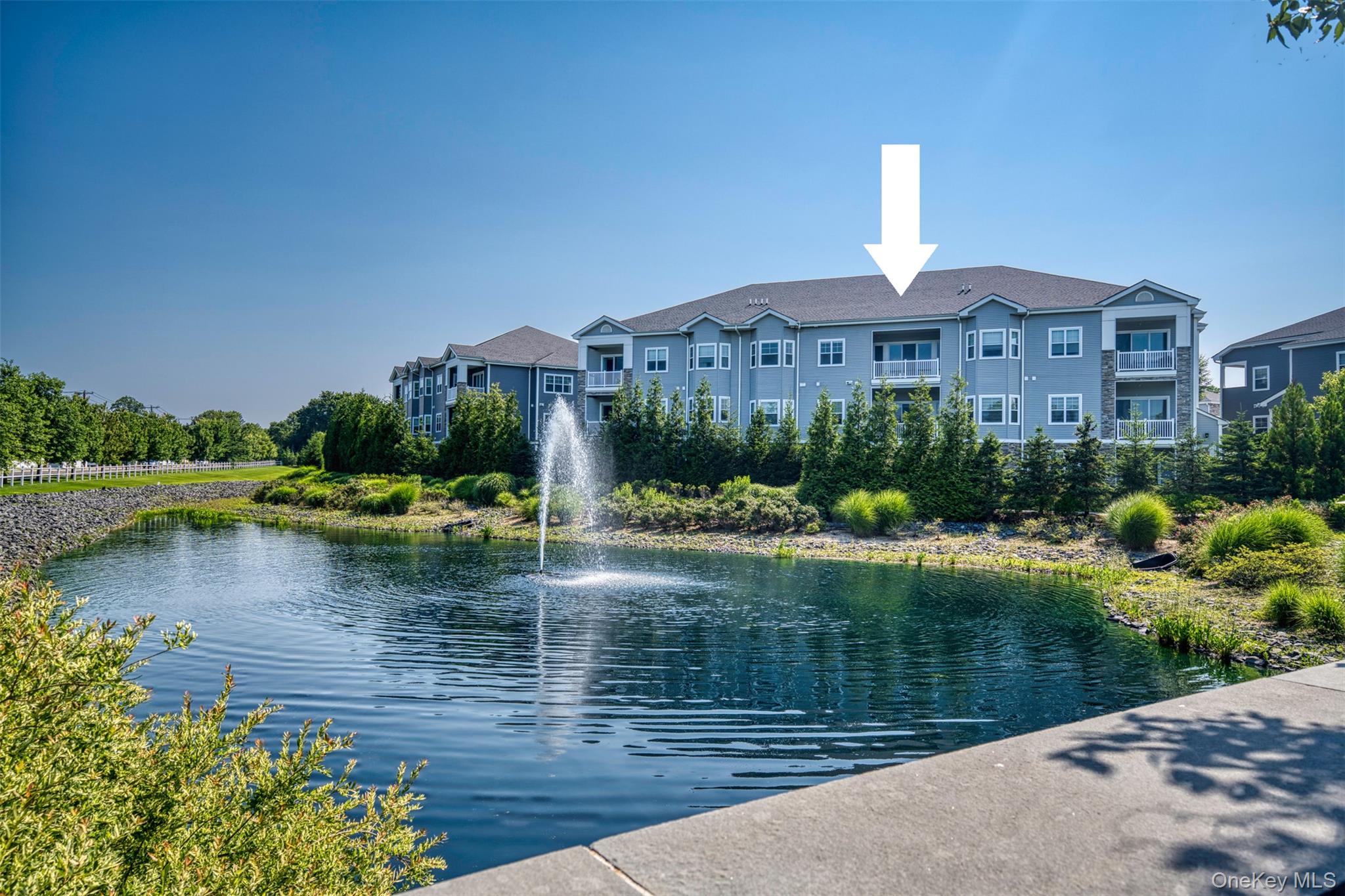 178 Summer Circle, East Northport NY 11731