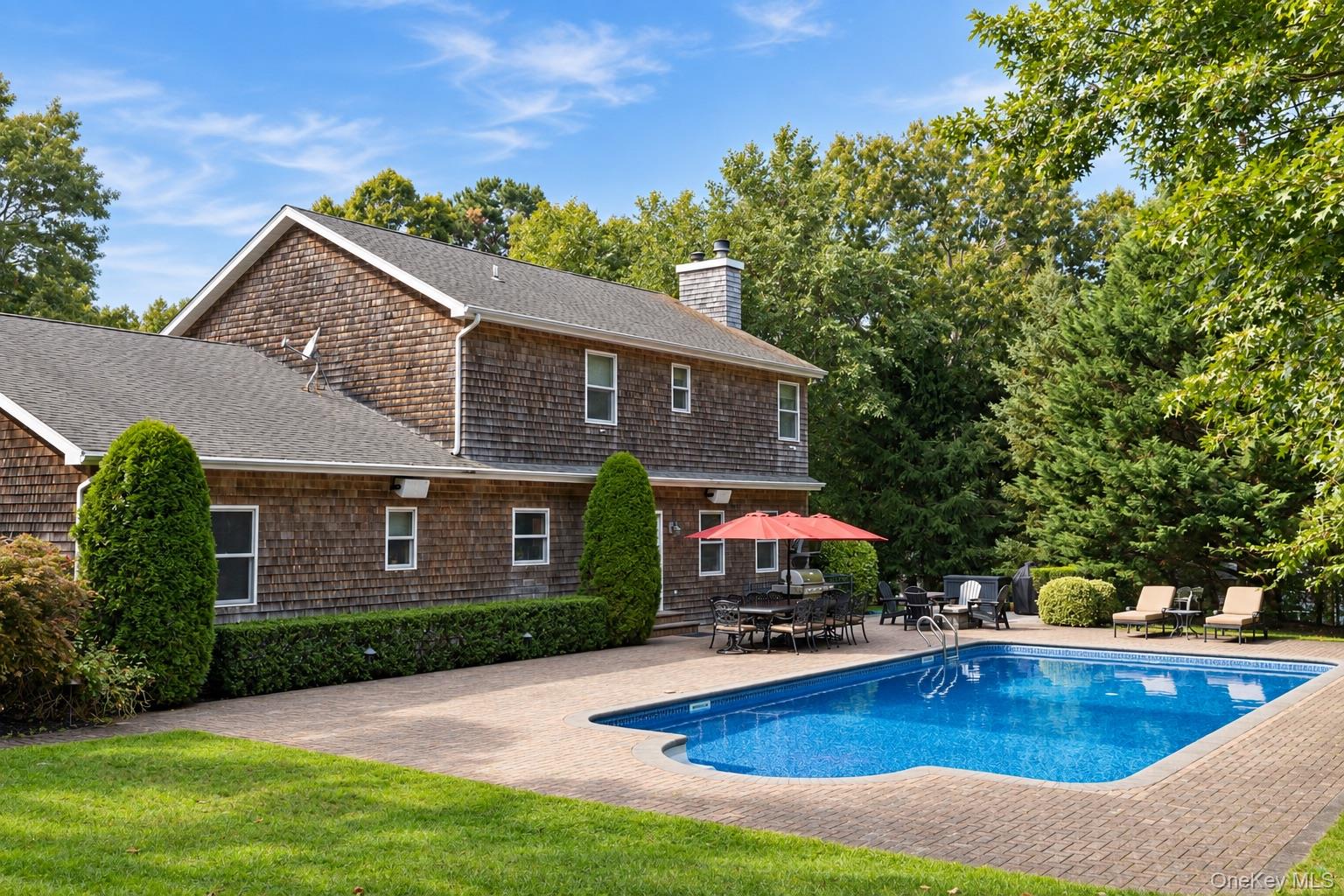 11 Hildreth Road, Hampton Bays NY 11946