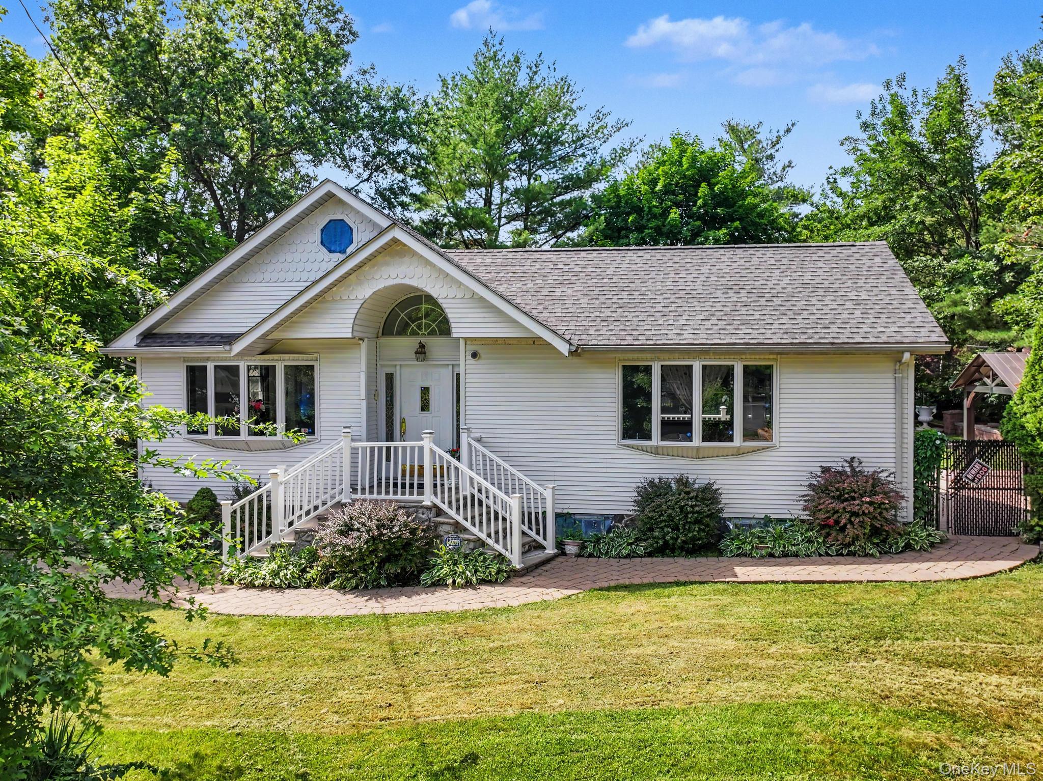 42 Highview Avenue, Orangeburg NY 10962