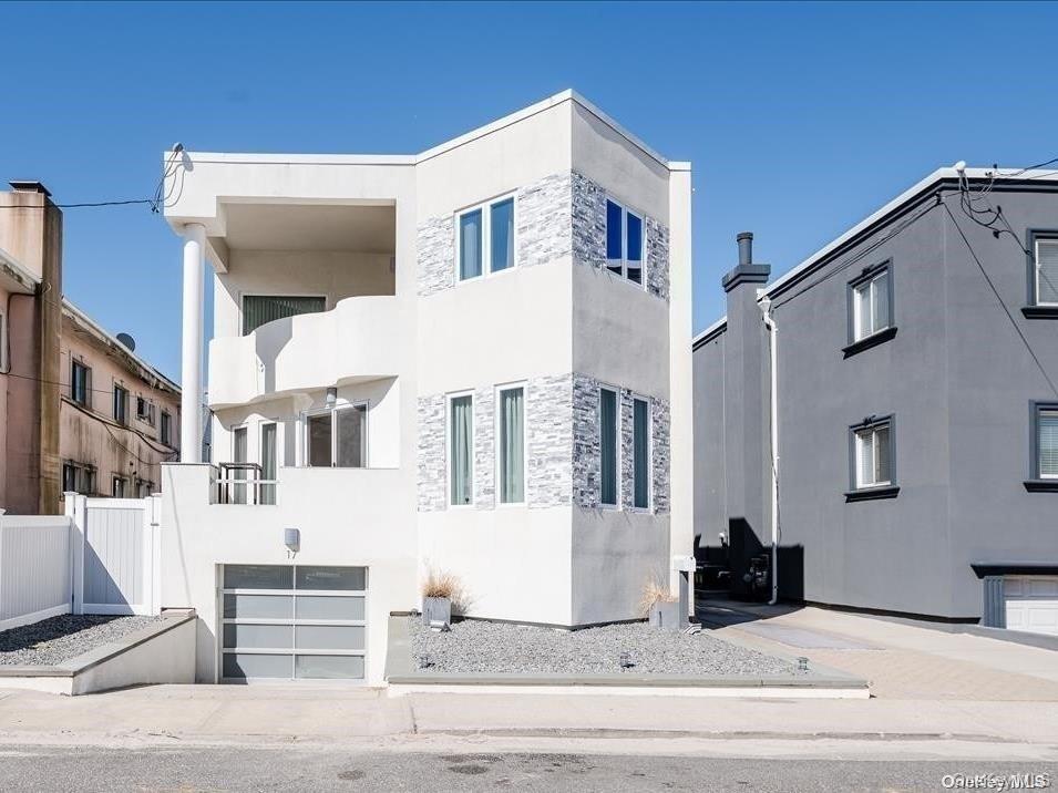 17 New York Avenue Unit House, Long Beach NY 11561