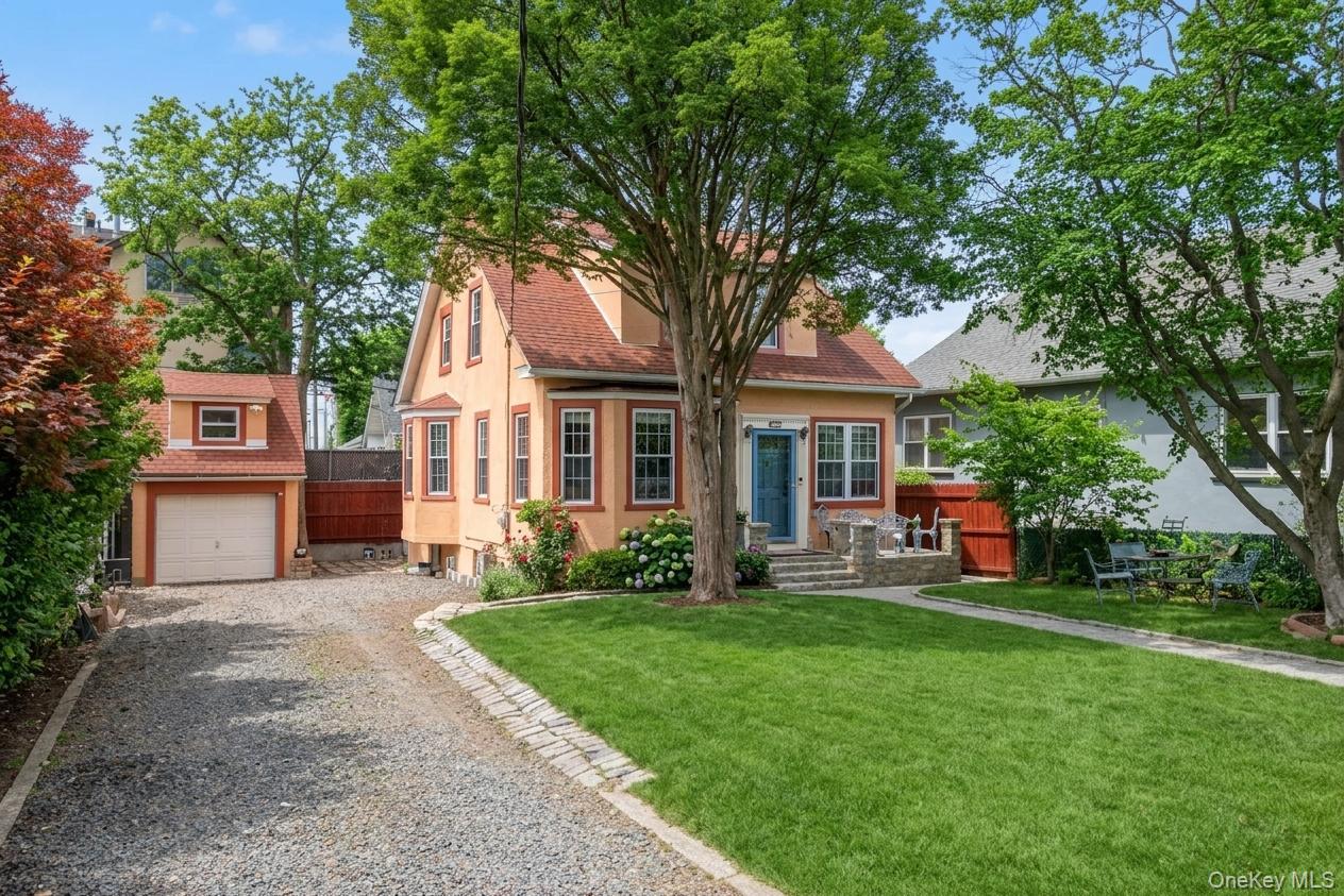 469 Minnieford Avenue, Bronx NY 10464