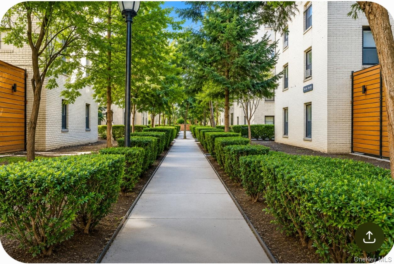 21-28 35 Unit 3G, Astoria NY 11105