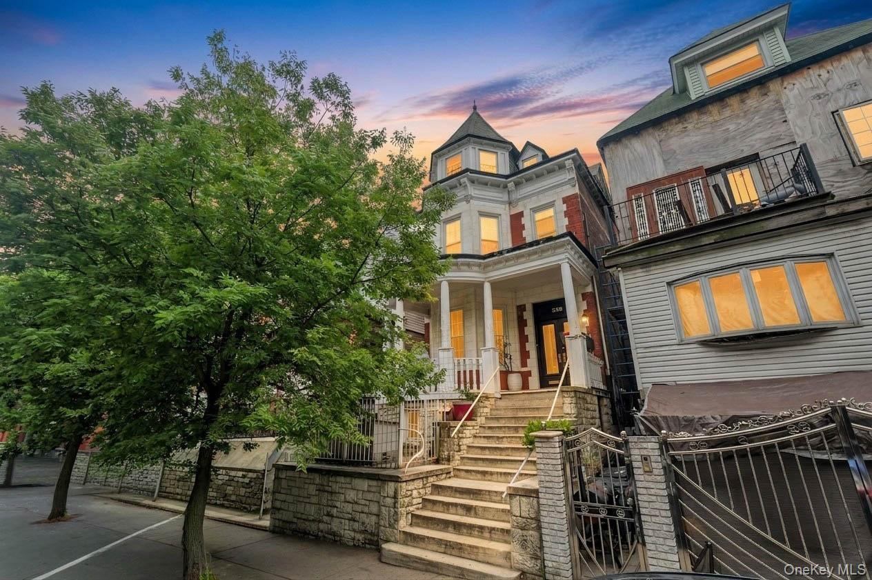 330 E 198th Street, Bronx NY 10458
