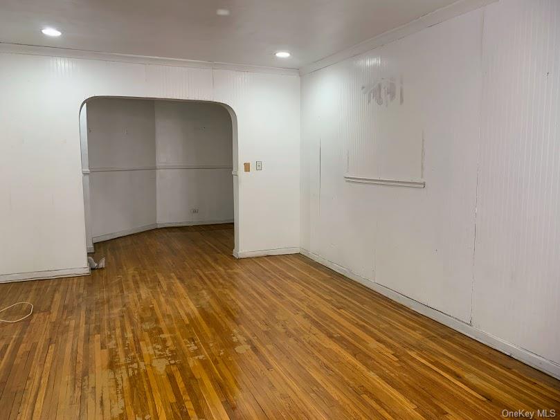 7610 34th Avenue Unit 2M, Jackson Heights NY 11372