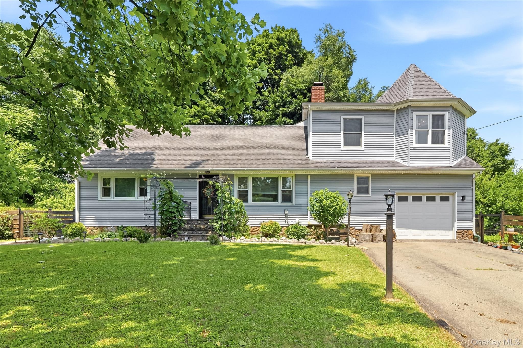 109 Chelsea Road, Wappingers Falls NY 12590