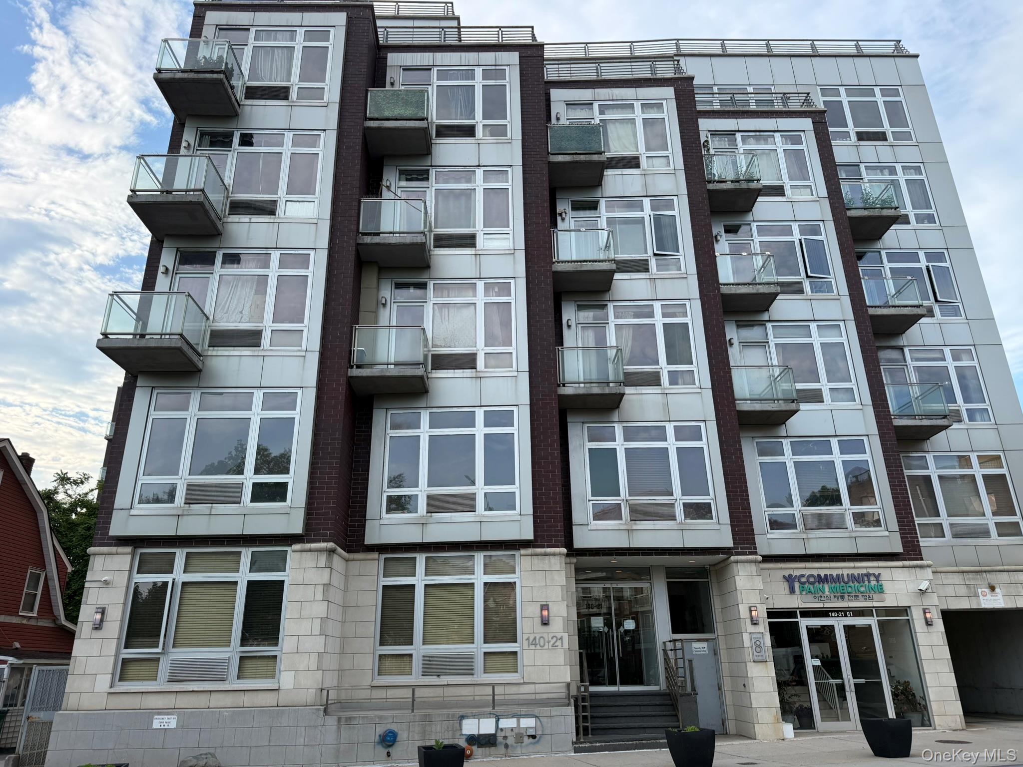 140-21 32nd Avenue Unit 5CN, Flushing NY 11354