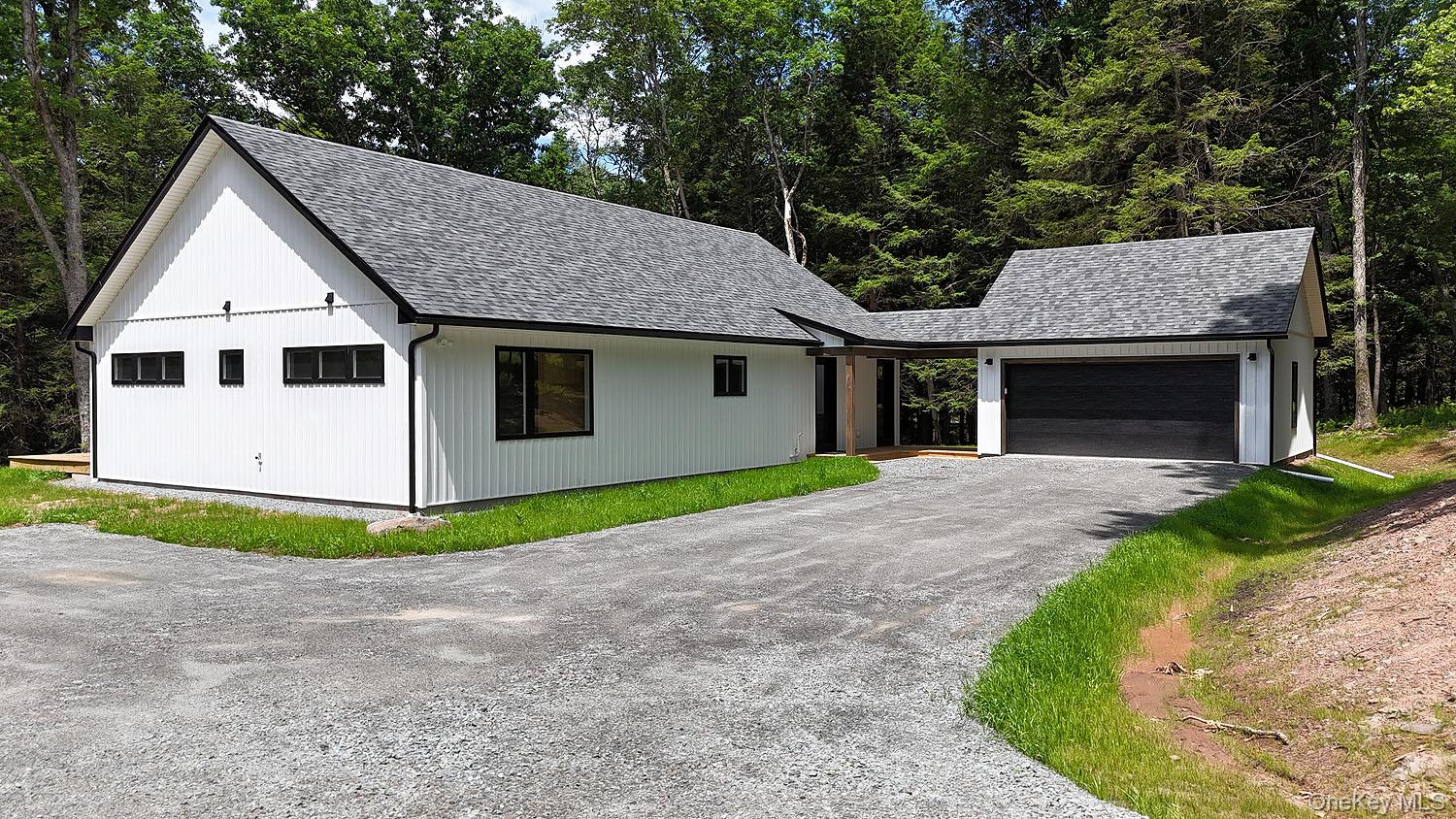 204 Country Road, Callicoon NY 12723