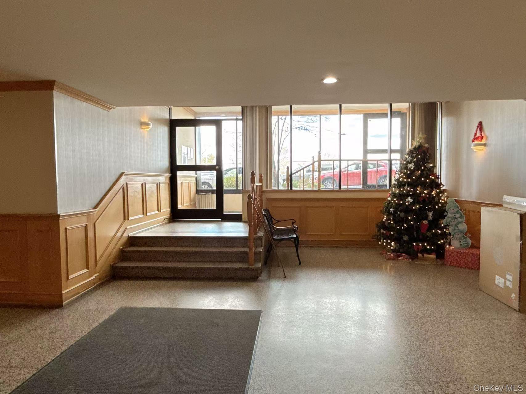 144-60 Gravett Street Unit 2B, Flushing NY 11367