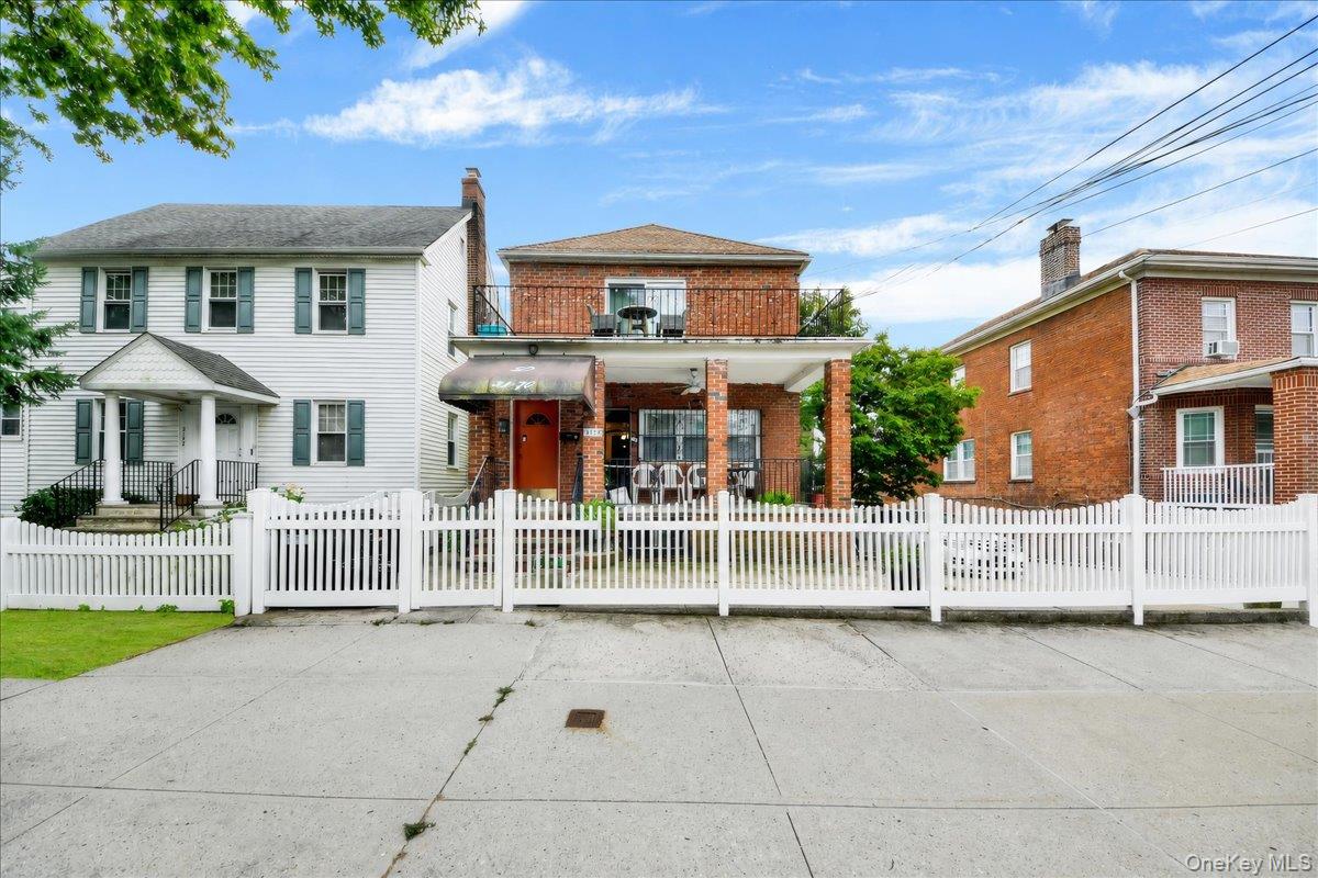 3170 Rawlins Avenue, Bronx NY 10465