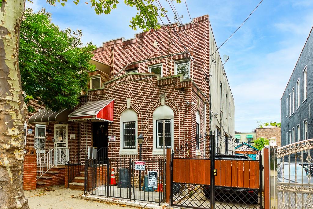 543 Miller Avenue, Brooklyn NY 11207