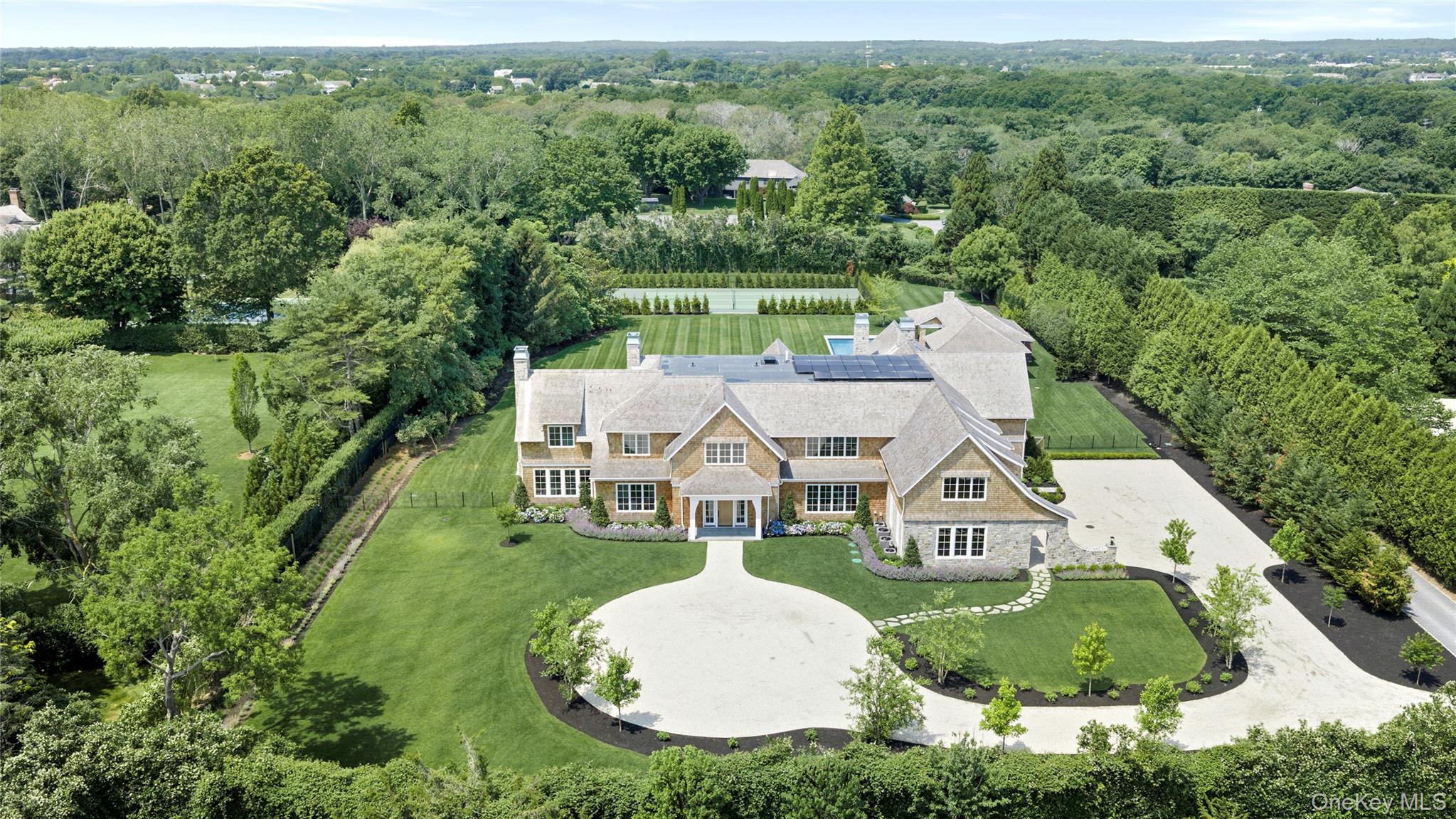 120 Halsey Lane, Bridgehampton NY 11932