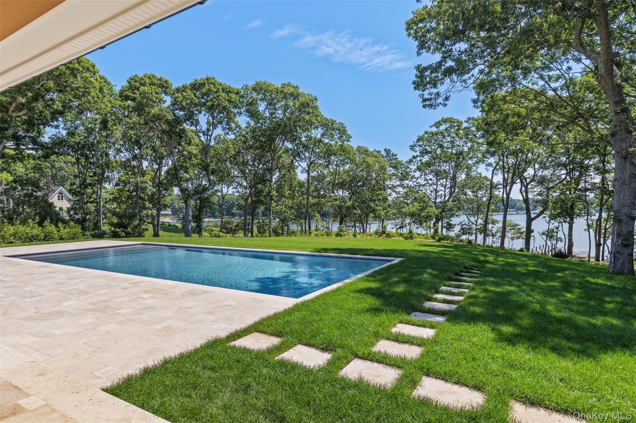 1775 Point Pleasant Road, Mattituck NY 11952