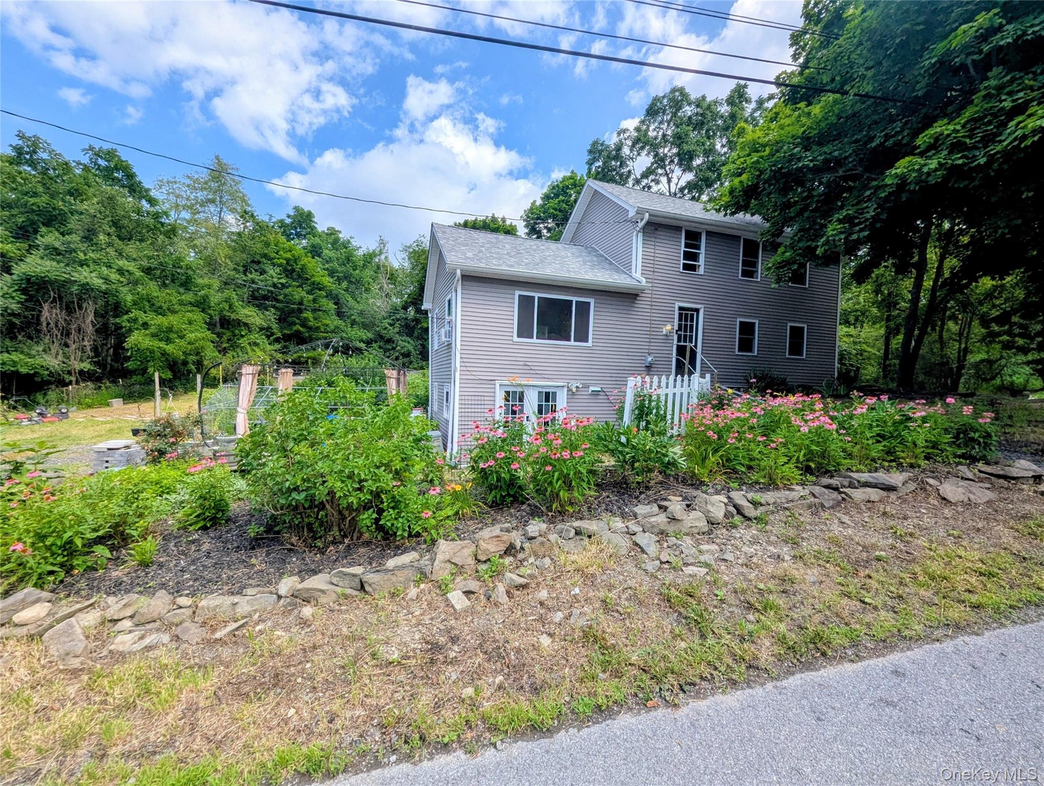 122 Castle High Road, Middletown NY 10940
