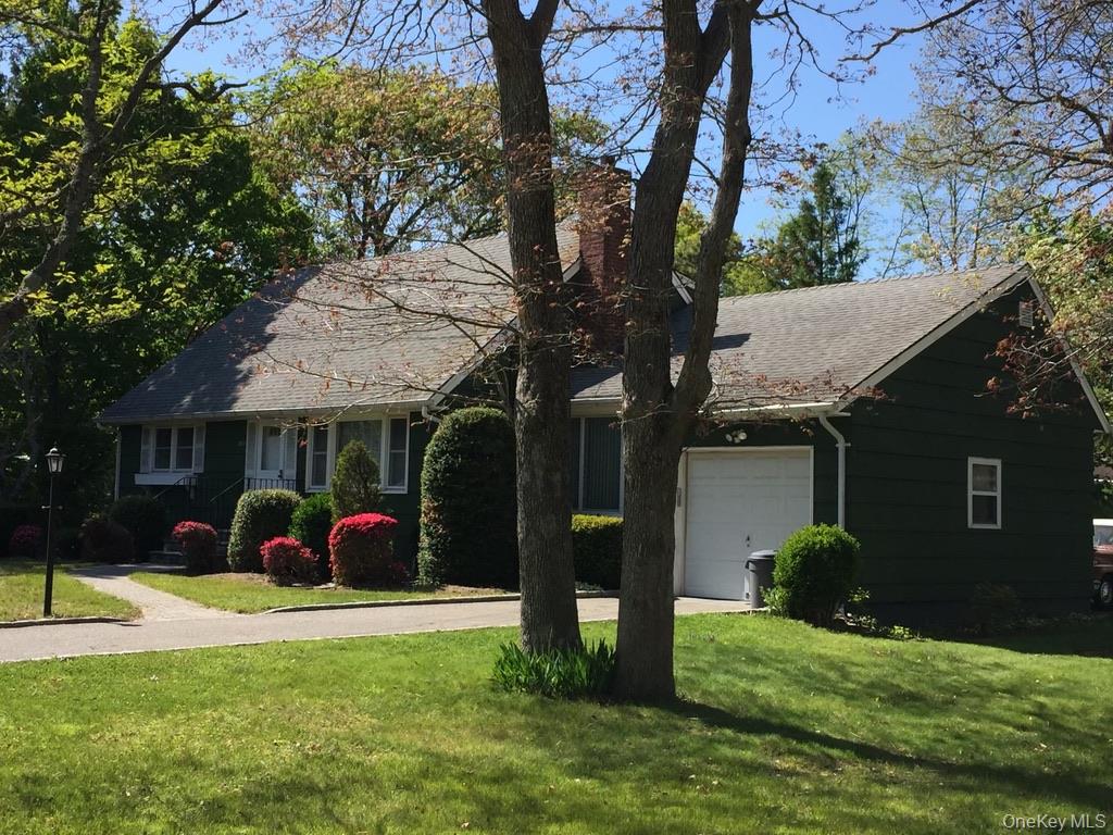 287 Amityville Street, Islip Terrace NY 11752
