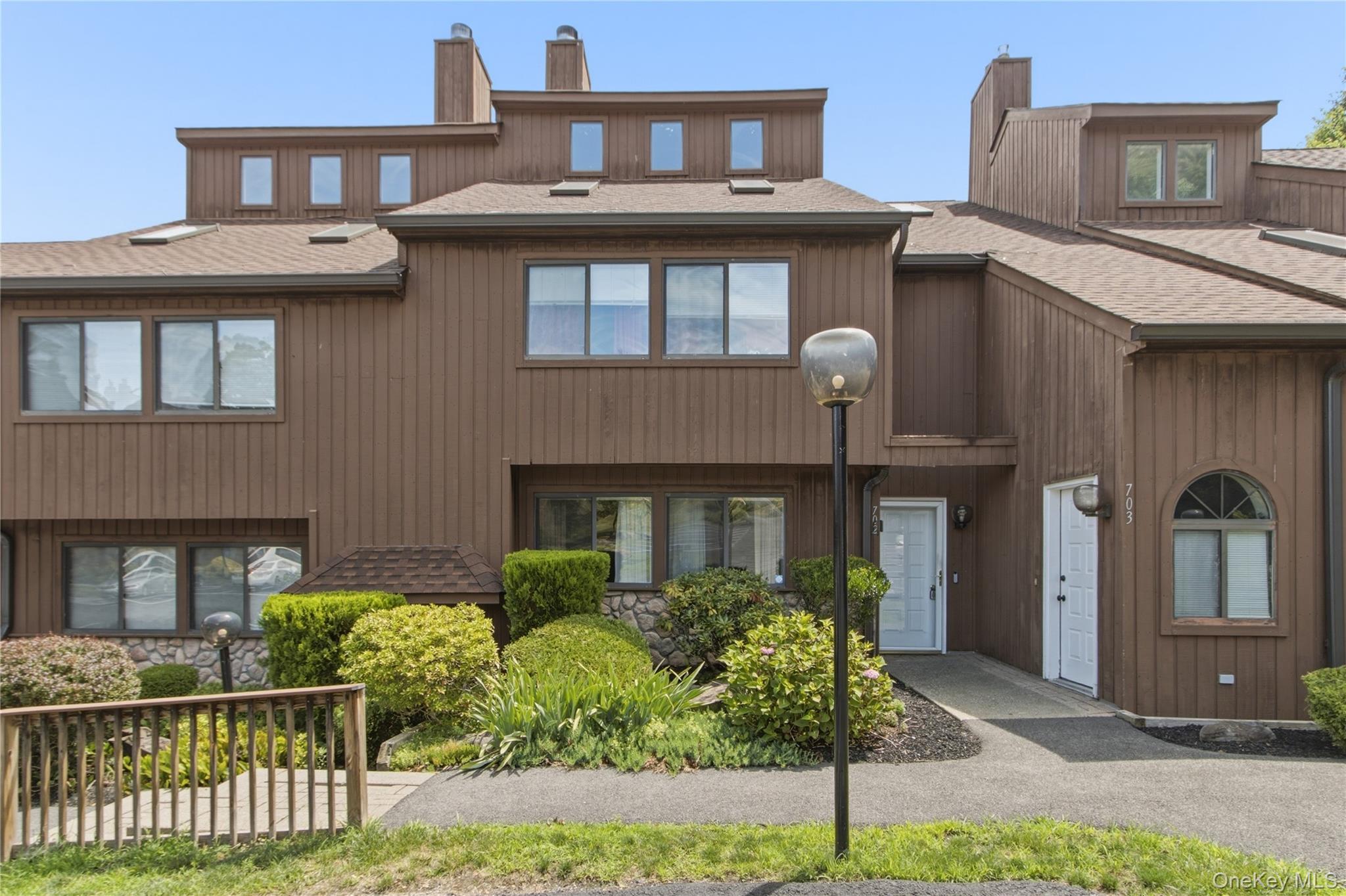 702 Scenic Lane, Poughkeepsie NY 12603