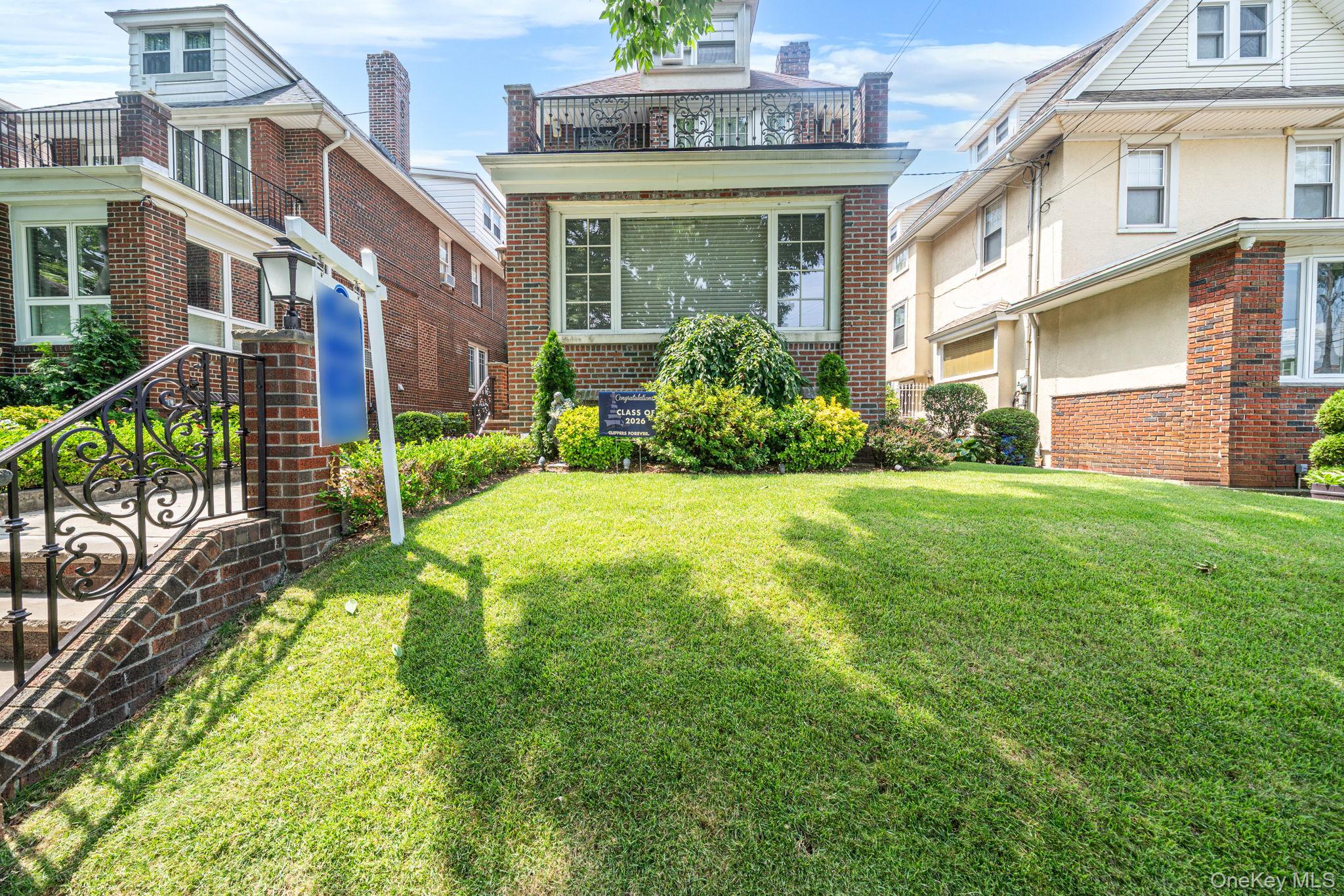 58 85th Street, Brooklyn NY 11209