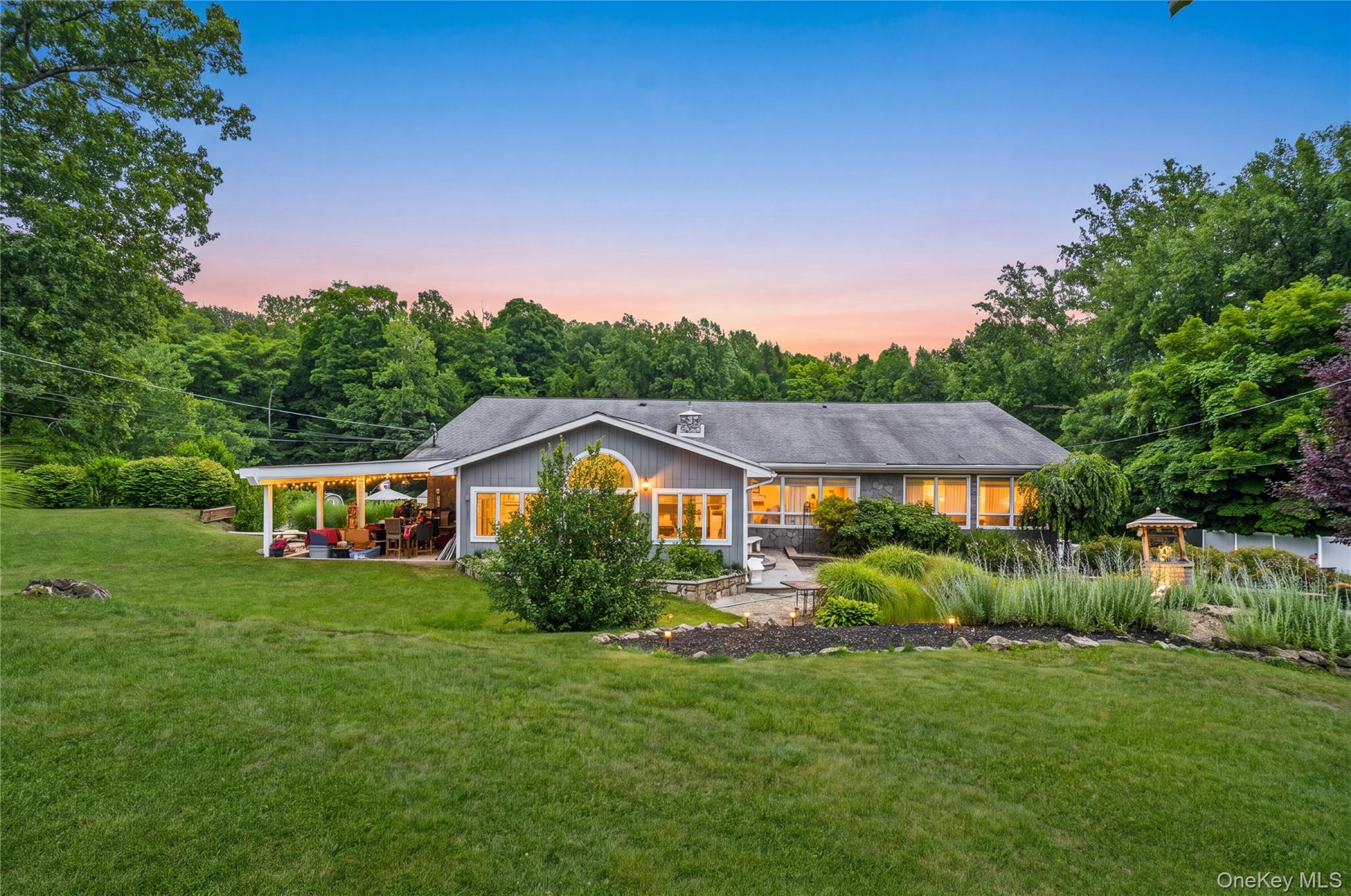 289 Oak Ridge Road, Hopewell Junction NY 12533