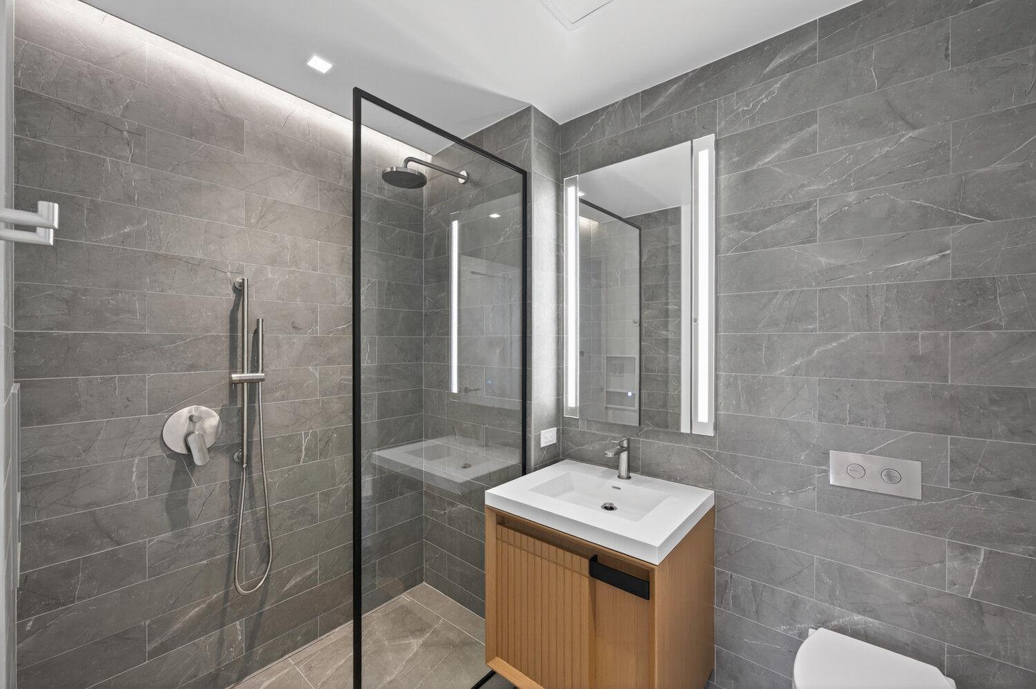 609 2ND Avenue Unit 1202, Manhattan NY 10016