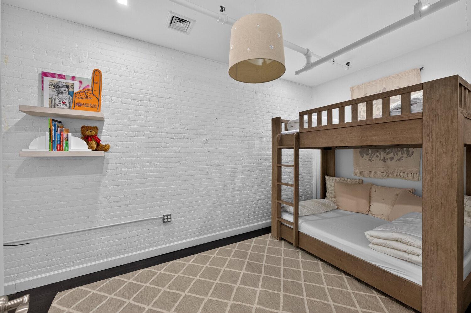 431 W BROADWAY Unit 4, Manhattan NY 10012