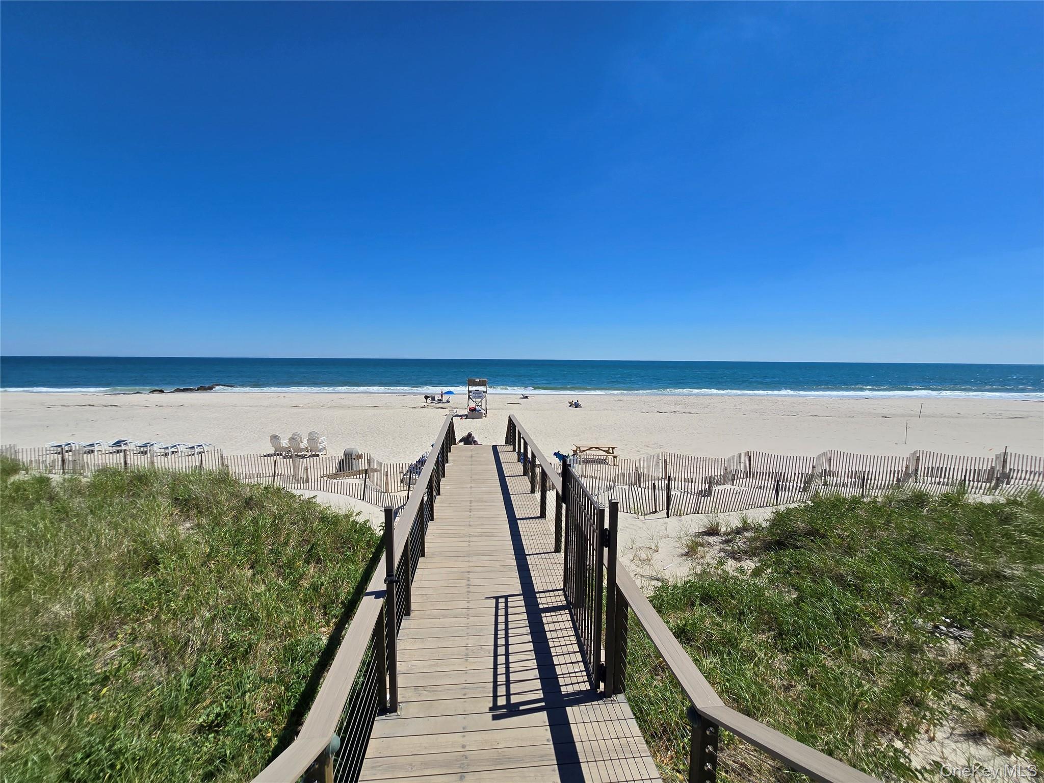 585 Dune Road Unit L10, Westhampton NY 11978