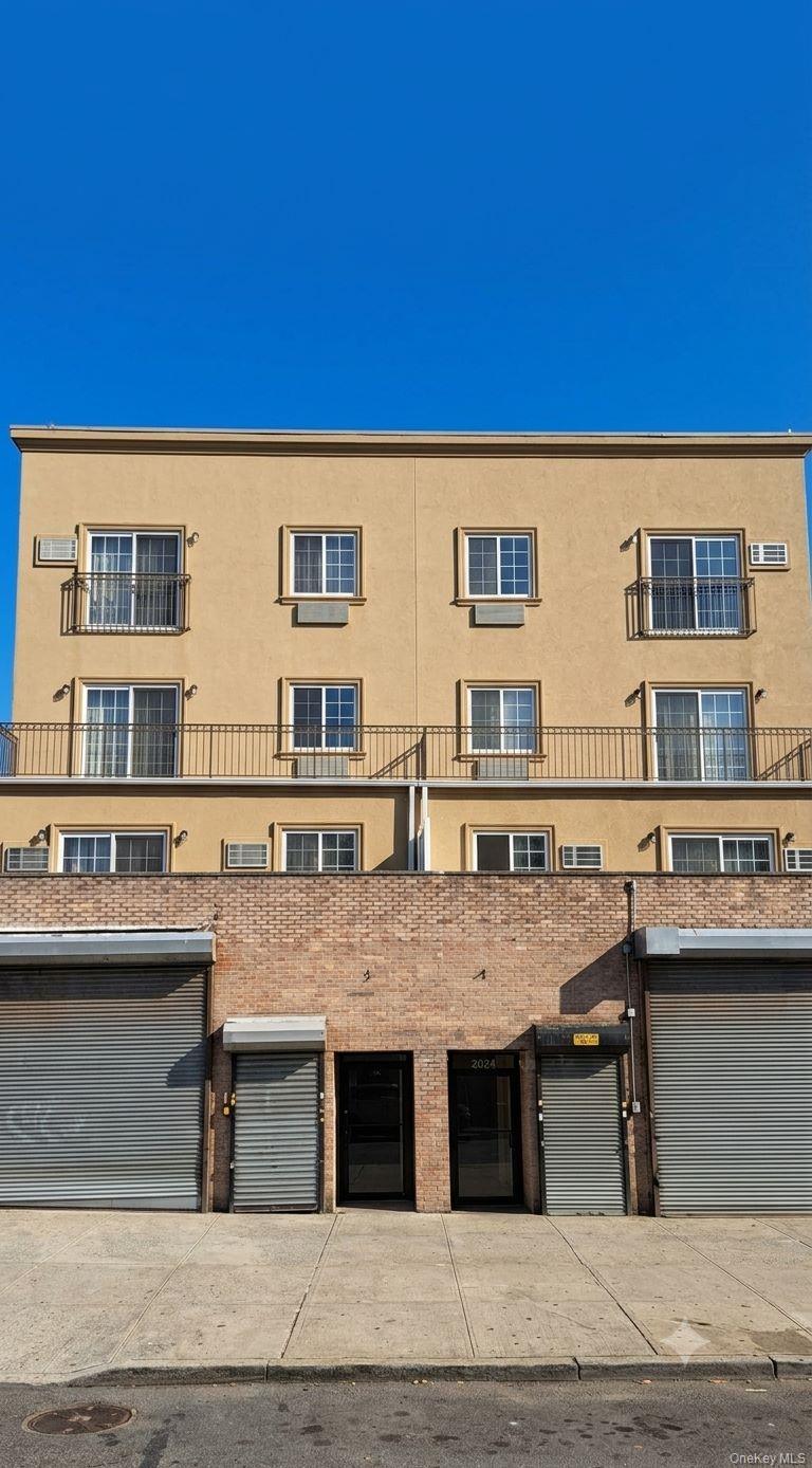 2024 Steinway Street, Astoria NY 11105
